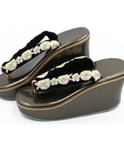 草履 振袖用 厚底 ハイヒール草履 フリーサイズ 女性用草履 黒 ブロンズ ビンテージカラー 白 金 ゴールド 刺繍 合成皮革 レデ No.10-6119